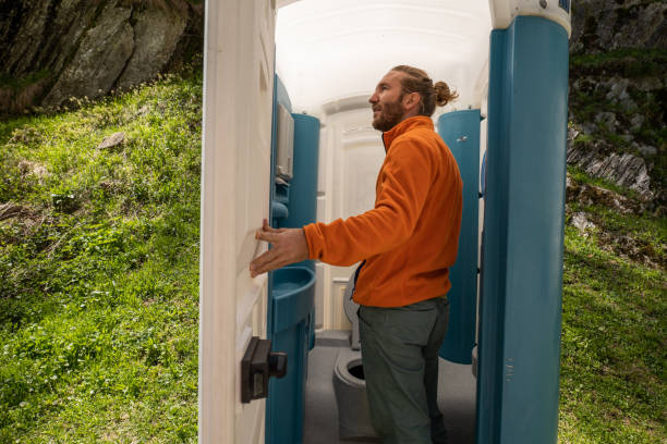 Best Portable restroom trailer rental  in Lake Barcroft, VA